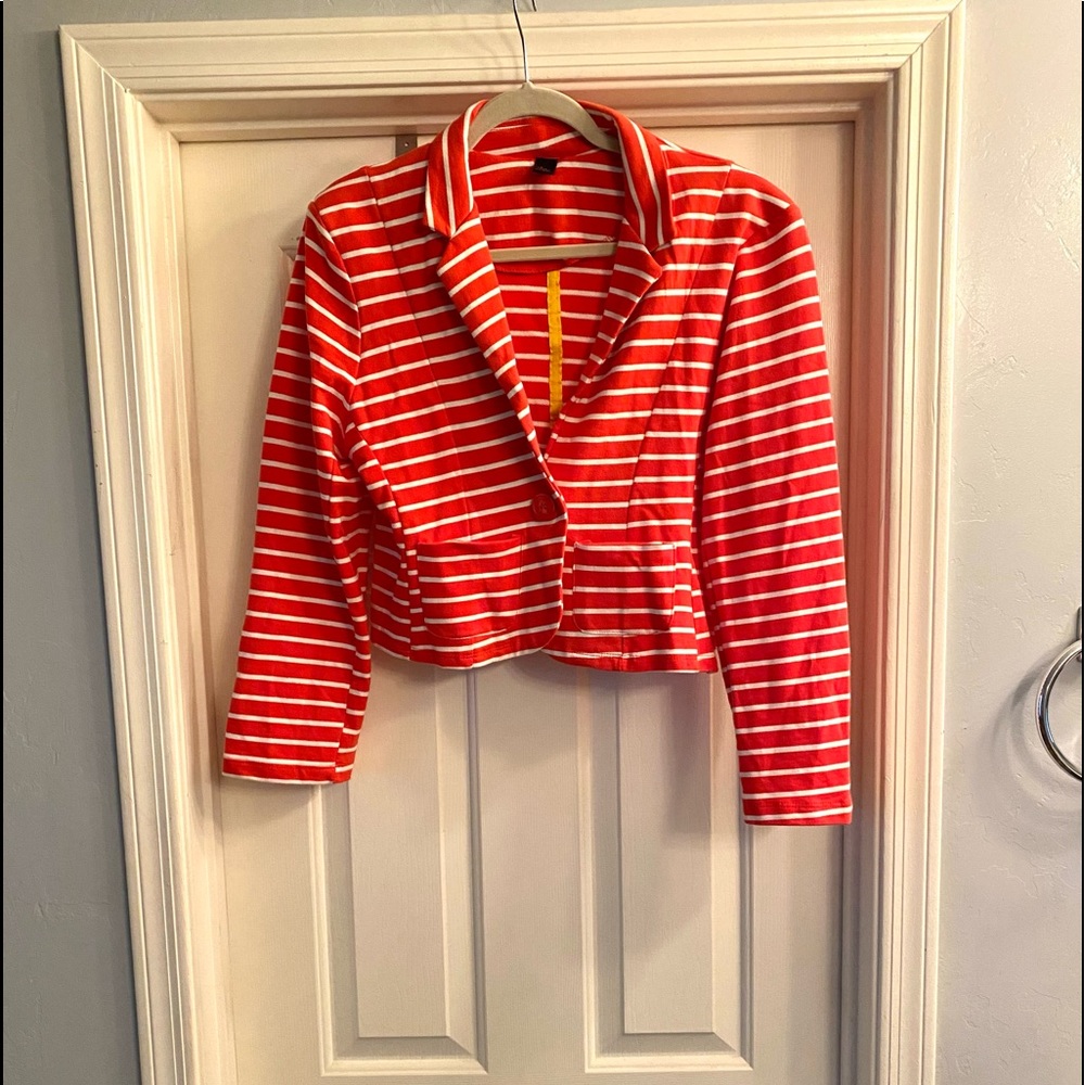 EUC Junction West Cropped Blazer